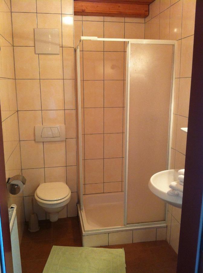 Gasthof Pension Steinberger Санкт-Георген-им-Аттергау Номер фото
